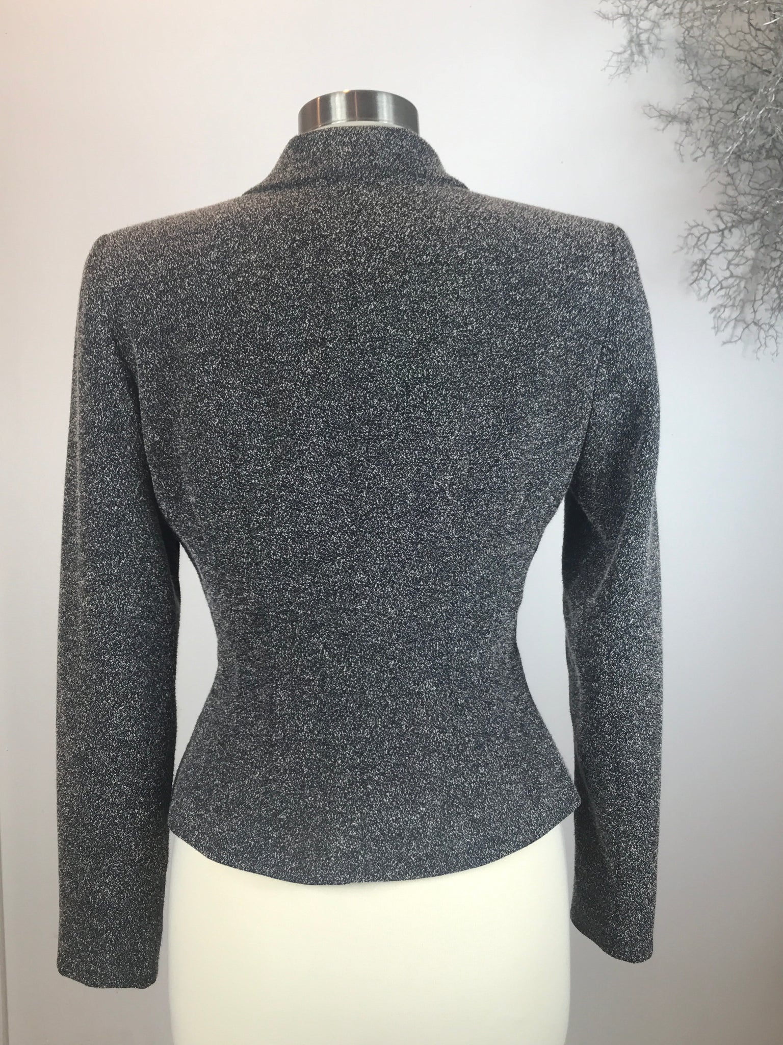 Button down tweed blazer